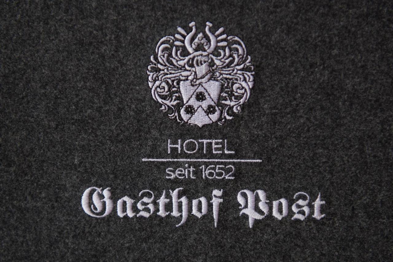 سانكت مارتن ام تنيسي Gasthof Post St. Martin Am Tgb. المظهر الخارجي الصورة